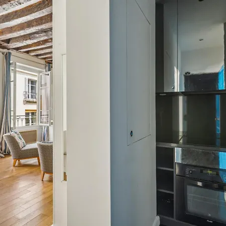 Superb 1br 2p - Coeur Du Marais Apartment