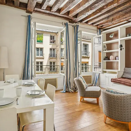 Apartment Superb 1br 2p - Coeur Du Marais Paris